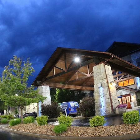 Holiday Inn Express & Suites Cheney By Ihg Exterior photo